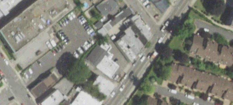 1074 Broadway