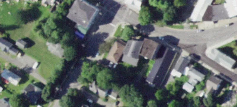 2 Main St