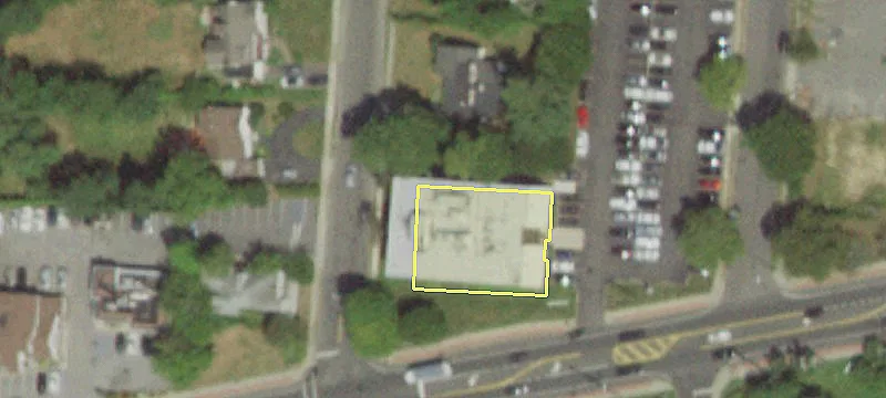 1111 Montauk Hwy