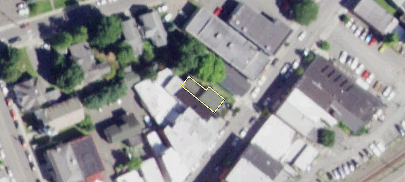 38 Main St