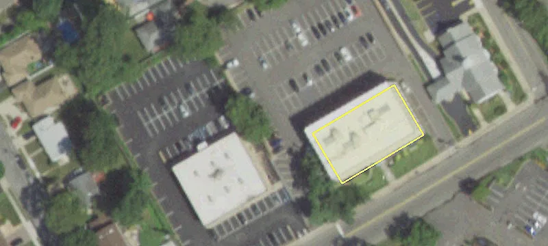 88 Sunnyside Blvd
