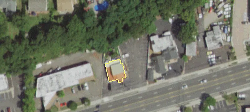 1033 Jericho Tpke