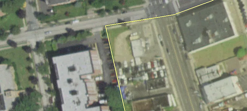 7 Randall Ave