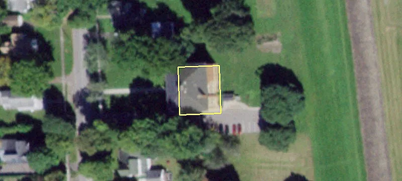 84 Cady Ave