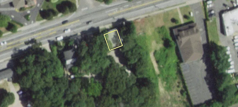 130 Montauk Hwy