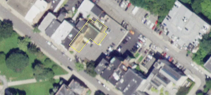 11 Elk St