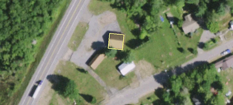 15 Riverside Dr