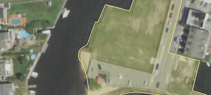 1 Alhambra Rd