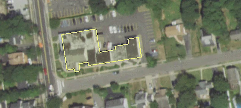 111 Carleton Ave