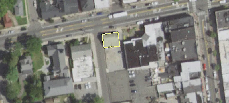 320 Conklin St