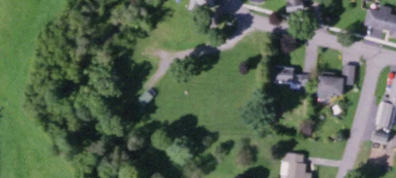 15 Maple Ave