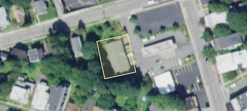 32 Ann St