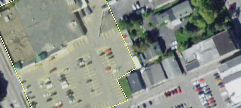 158 Main St