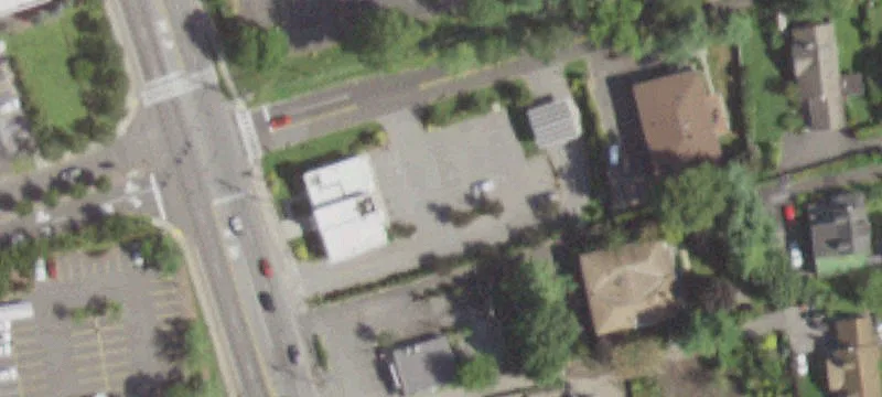 300 Saw Ml Riv Rd