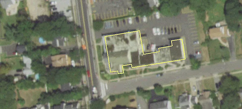 111 Carleton Ave