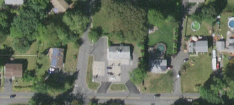 451 Clarkstown Rd