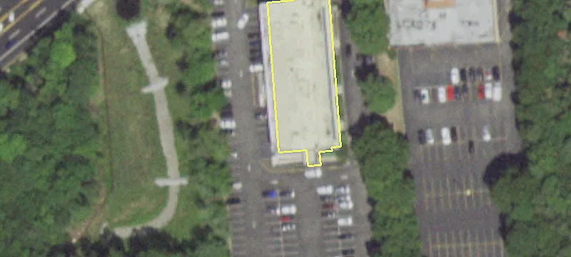 240 Patchogue Yaphank Rd