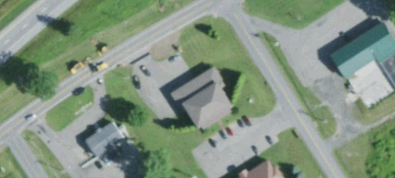 457 Leslie Rd