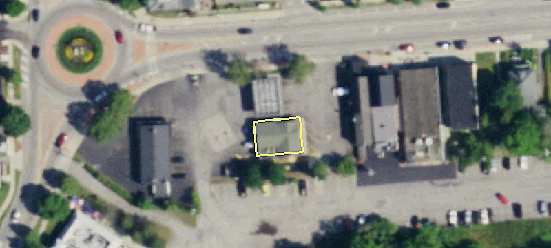 179 Main St