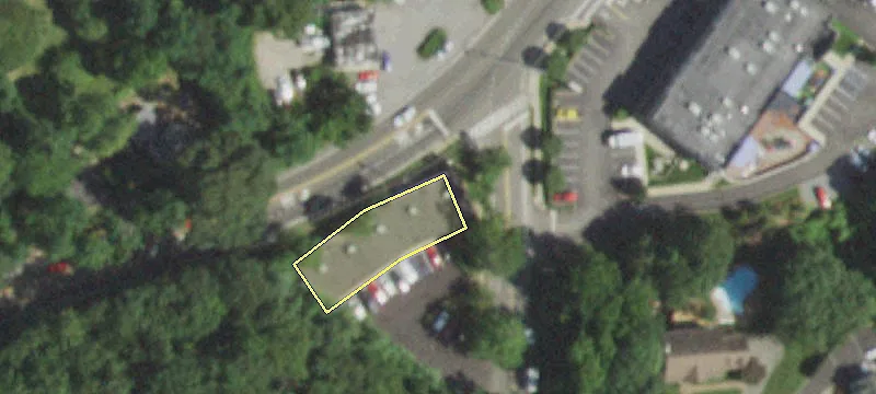 1000 Ft Salonga Rd
