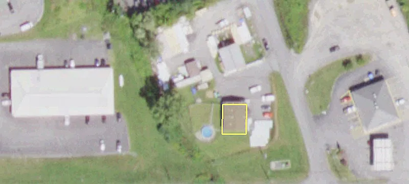 105 Kenyon Rd