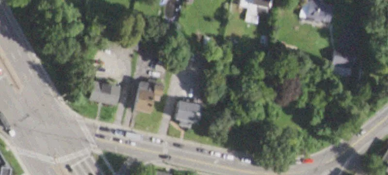 1183 Main St