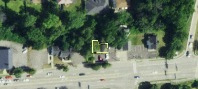 914 Ctr St