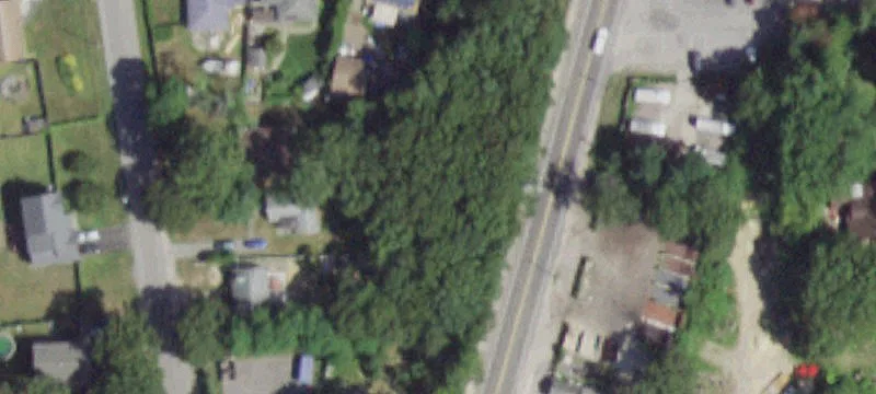 Mastic Rd