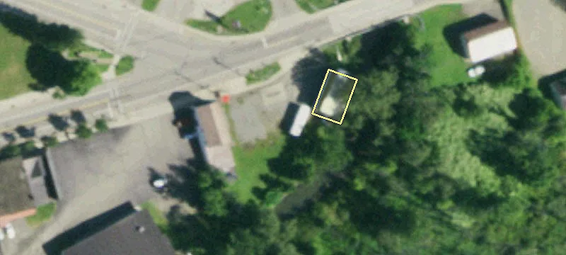 87 Main St