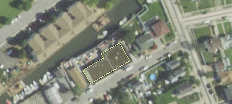14 Dock Dr