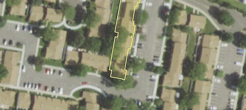 Greenmeadow Dr