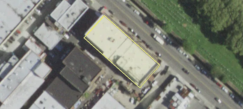 3860 Review Ave