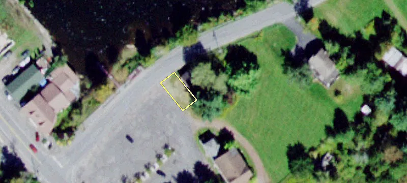 8 Hasbrouck A Rd