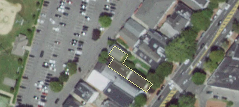 57 Main St