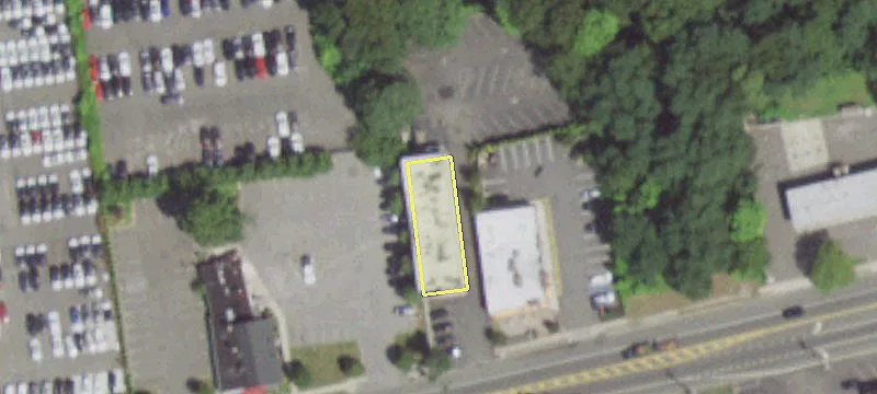 655 Middle Country Rd