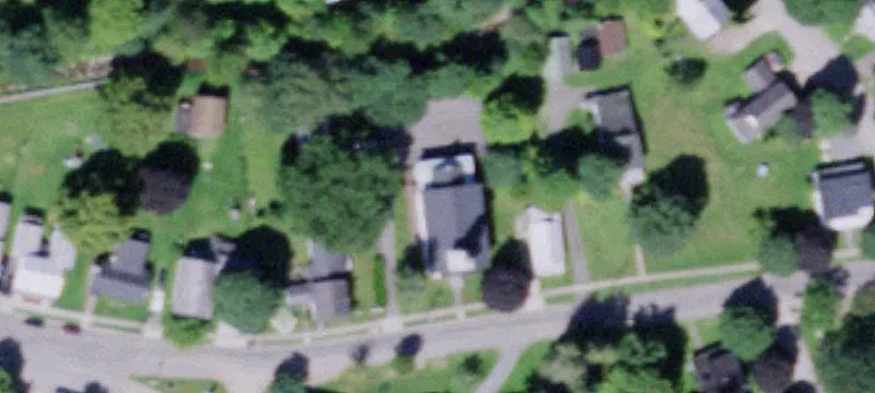 7 Bloom St