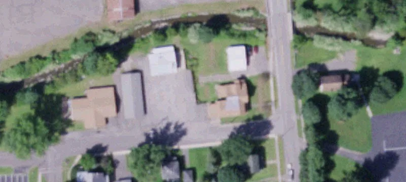 37 Caswell St