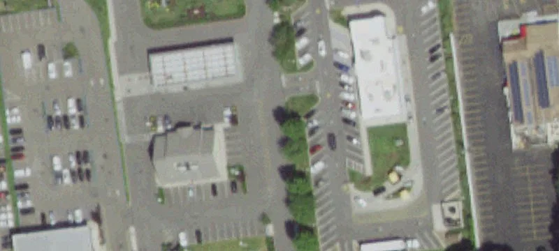 1742 Middle Country Rd