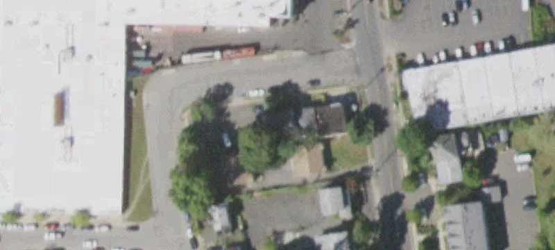 31 Roosevelt Ave