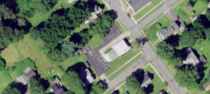 34 Riv St