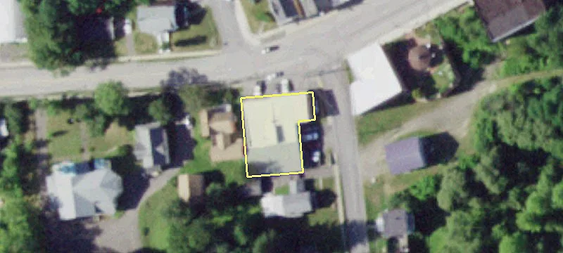 140 Main St
