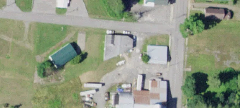 3 Bronner St