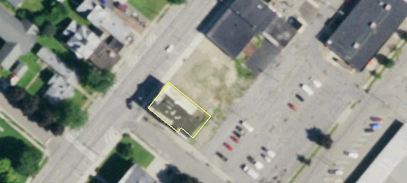 33-35 Main St