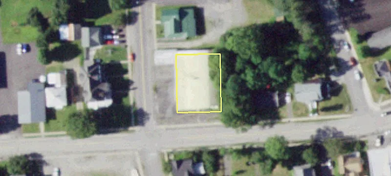 127 Main St
