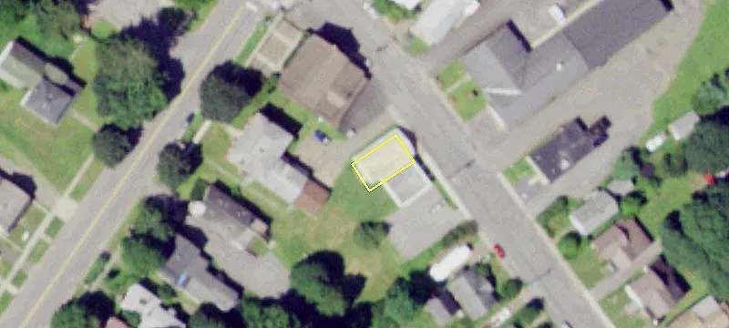 4 Riv St