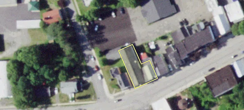 143 Main St