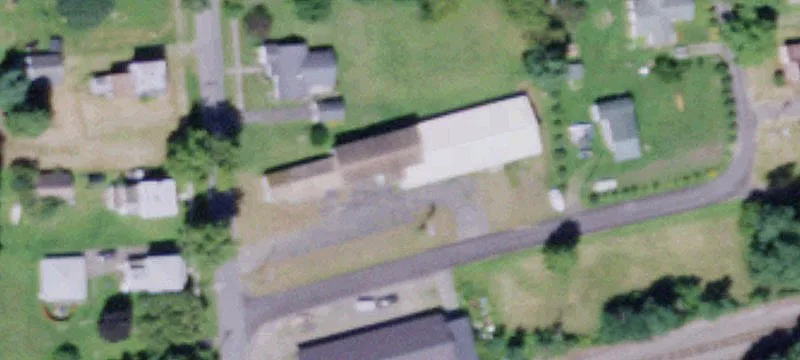 40 Maple Ave