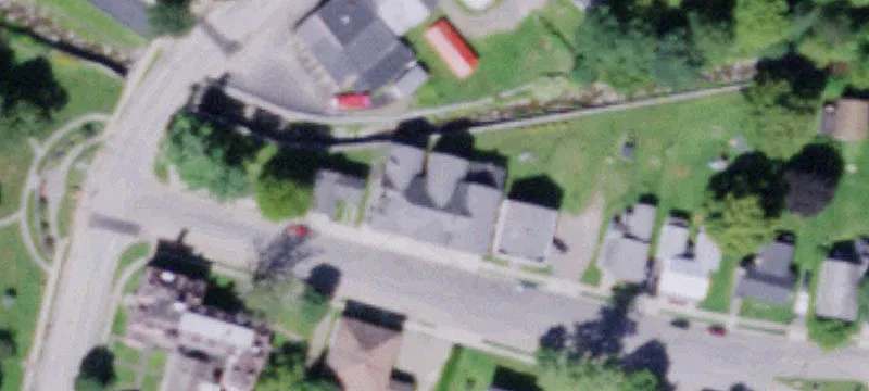 5 Commercial St