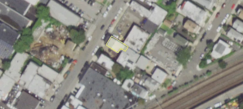 133 Ter Ave