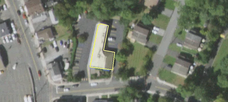 6 Old Lk Rd